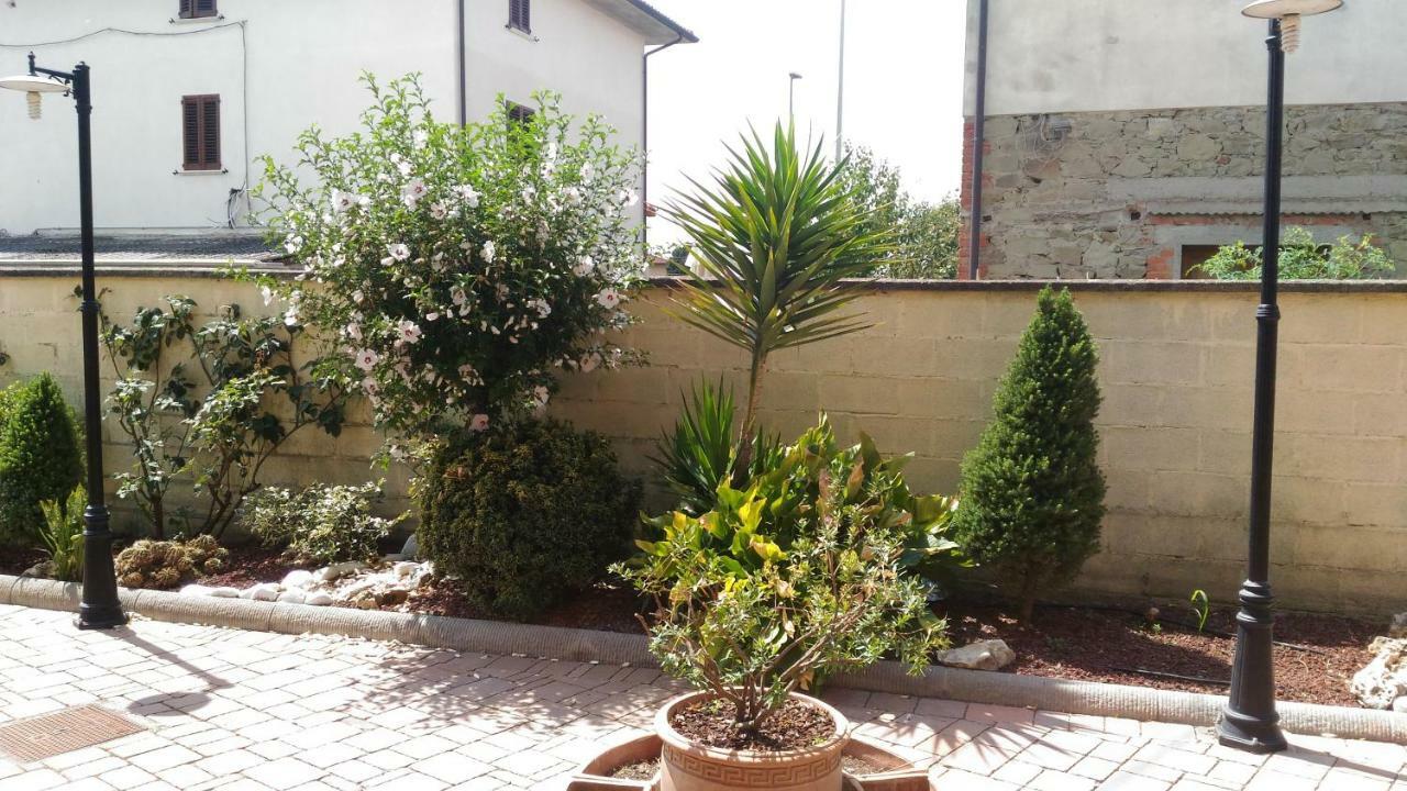 Locazione Turistica Casa Vacanza Lola Castiglion Fiorentino Bagian luar foto